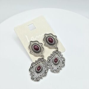 I AM Brand Earrings Cutout Dangle Semi-Precious Accent‎ Stone Dangle On Card